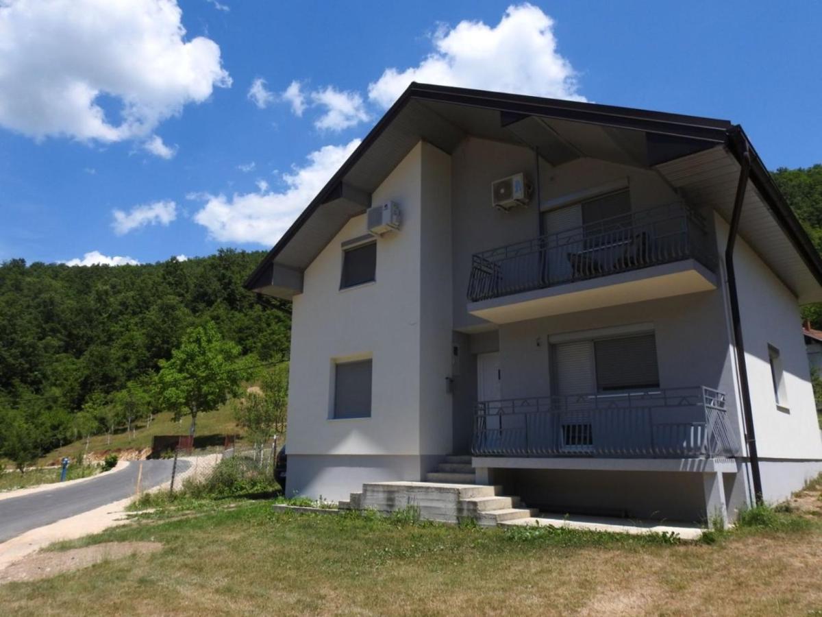 Omar & Una Apartmani Bihać Eksteriør bilde
