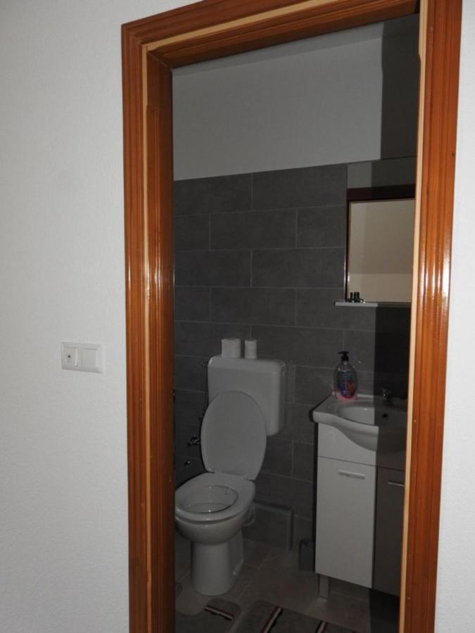 Omar & Una Apartmani Bihać Eksteriør bilde